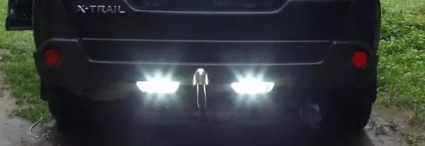 Замена фонарей заднего хода Nissan X-Tail t31